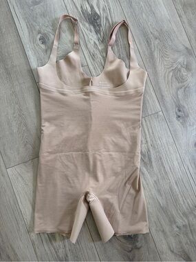 Honeylove Open Bust Mid Thigh Bodysuit in Tan XL